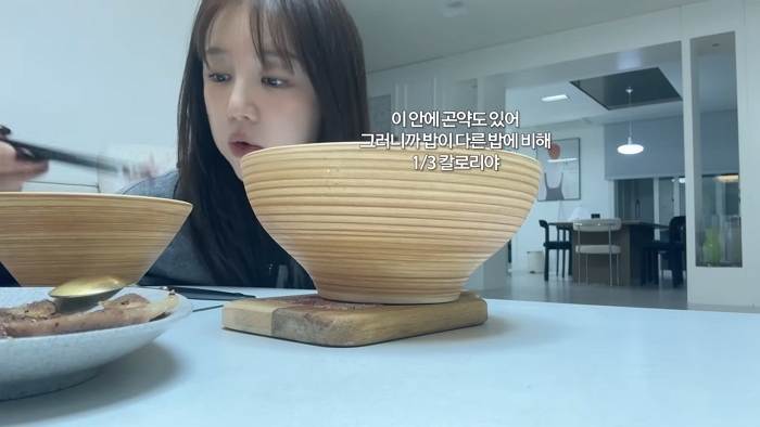 r.jpg