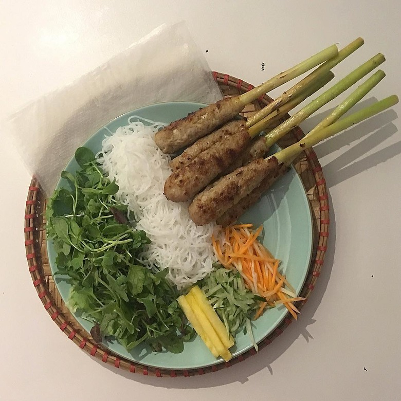 새콤 상큼한 하노이의 맛 베트남 음식
