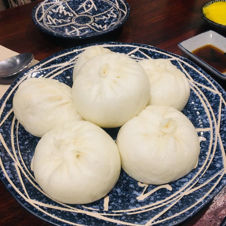 촉촉하고 진한 육즙의 매력 중국만두 