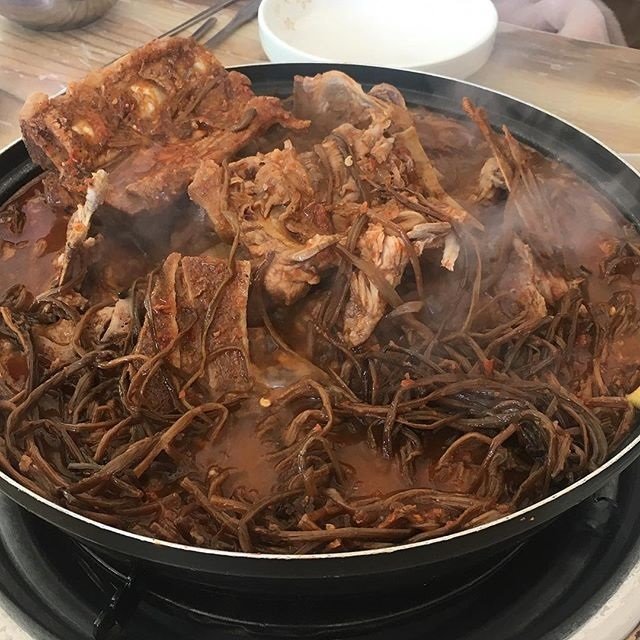 속 풀어주는 진한 국물, 전국 해장국