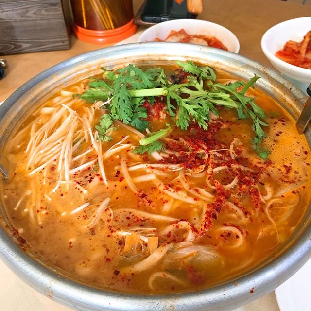 추운 날씨에 후루룩~ 전국 칼국수 맛