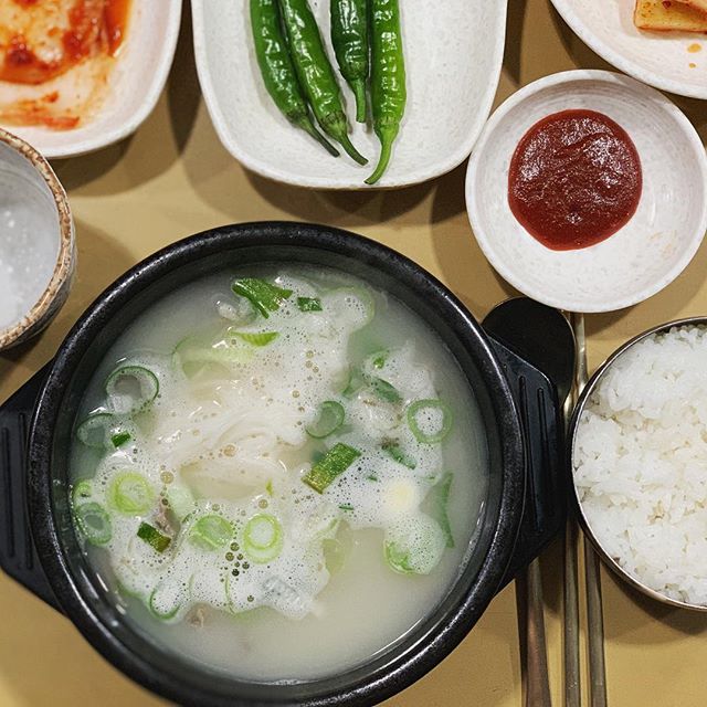 100년을 담아낼 한 그릇 한국의 백