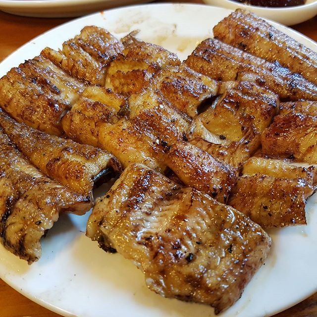 100년을 담아낼 한 그릇 한국의 백