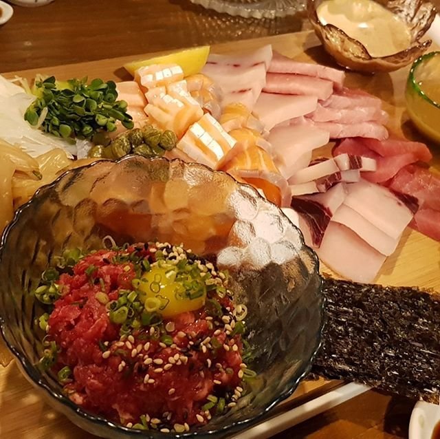 새벽 감성을 더해줄, 심야식당 5곳