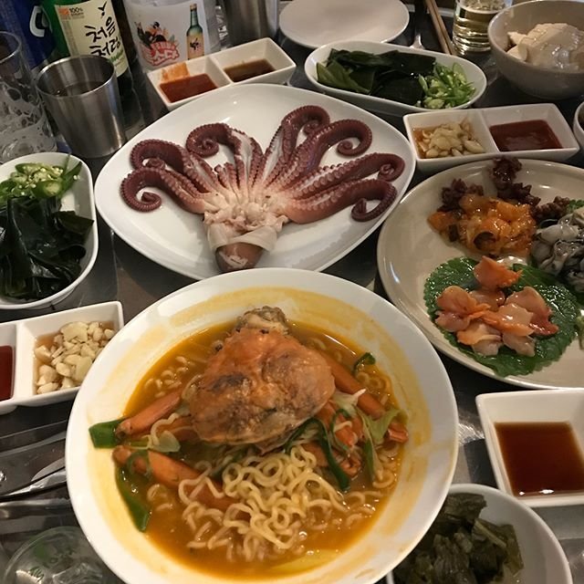 새벽 감성을 더해줄, 심야식당 5곳