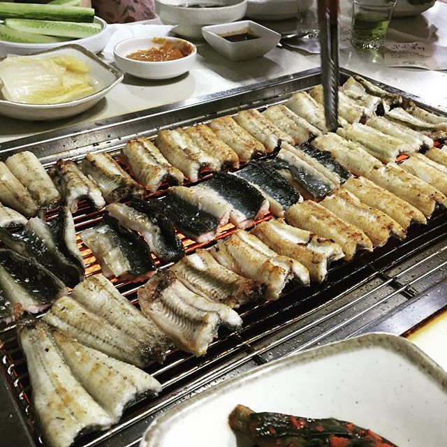 힘이 불끈! 겨울철 보양식 장어 맛집