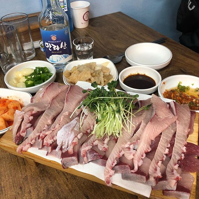 혀끝에 녹아드는 찰진 속살 마성의 대