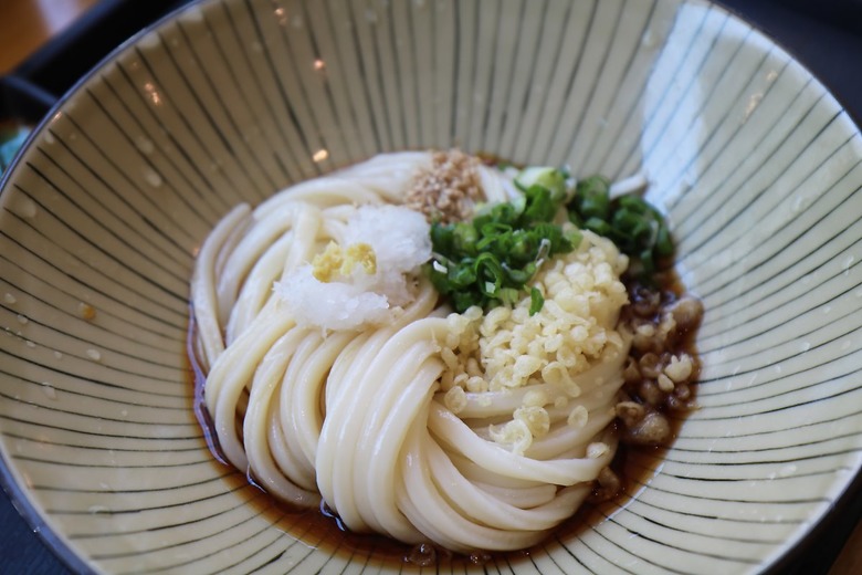 마실 나가기 좋은 방배동 맛집 BES