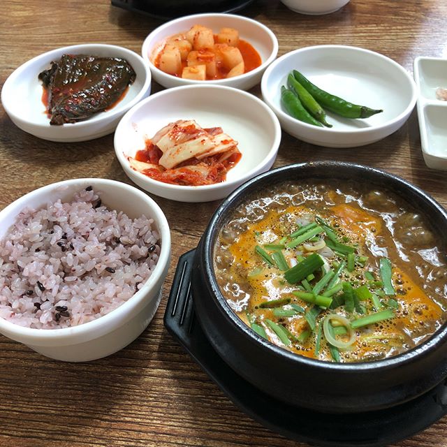 찬바람 불 때 생각나는 제주 순댓국 
