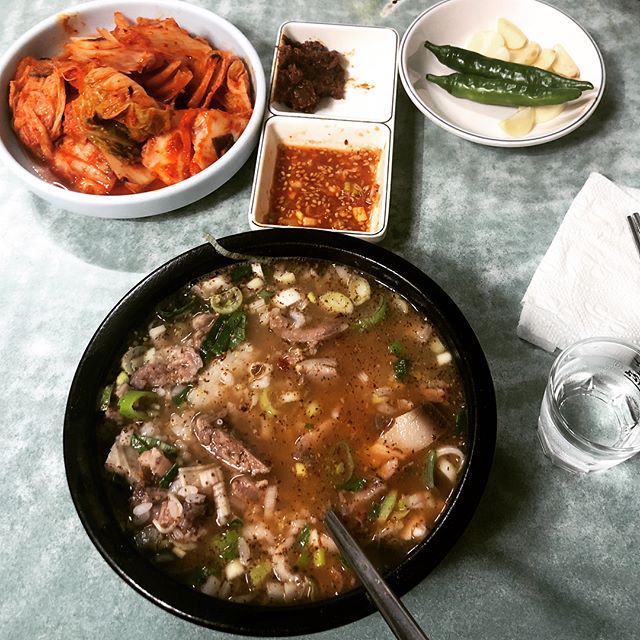 꼭꼭 숨어있는 마성의 간판 없는 맛집