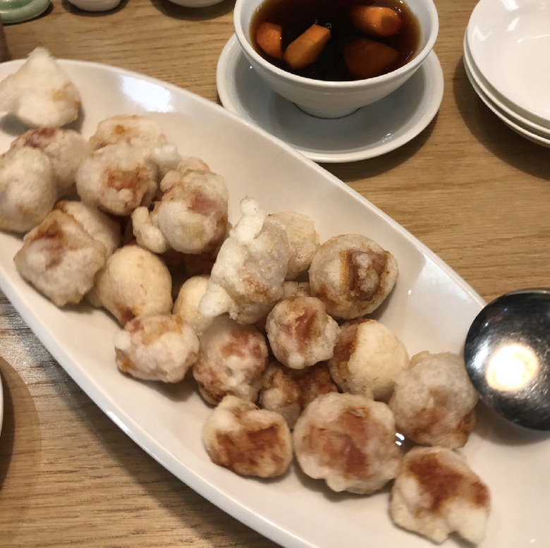 한입 물면 육즙 가득 탕수육 맛집 신