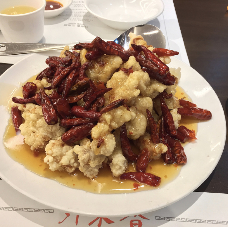 한입 물면 육즙 가득 탕수육 맛집 신