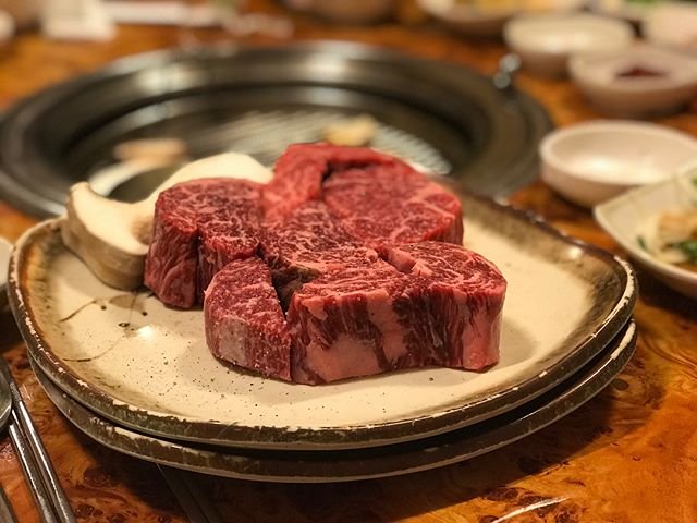 달콤하게 어우러지는  감칠맛 한우 주