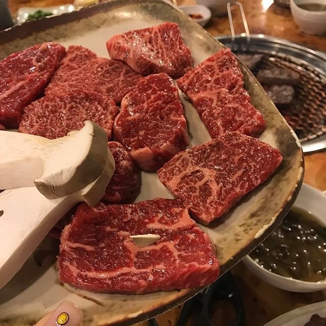 달콤하게 어우러지는  감칠맛 한우 주