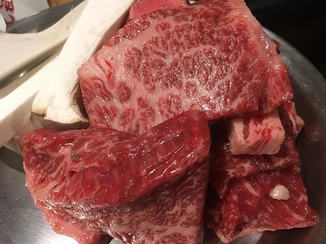 달콤하게 어우러지는  감칠맛 한우 주