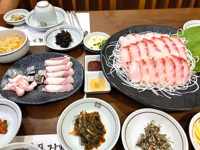 황금보다 귀한 여름철 보양식 민어 맛