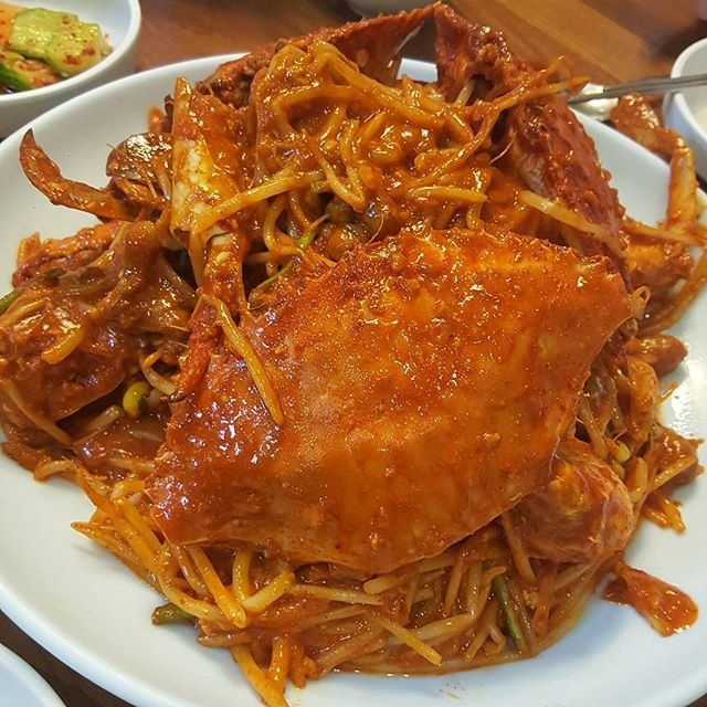 ‘수육’ vs ‘찜’ 푸짐한 술친구,