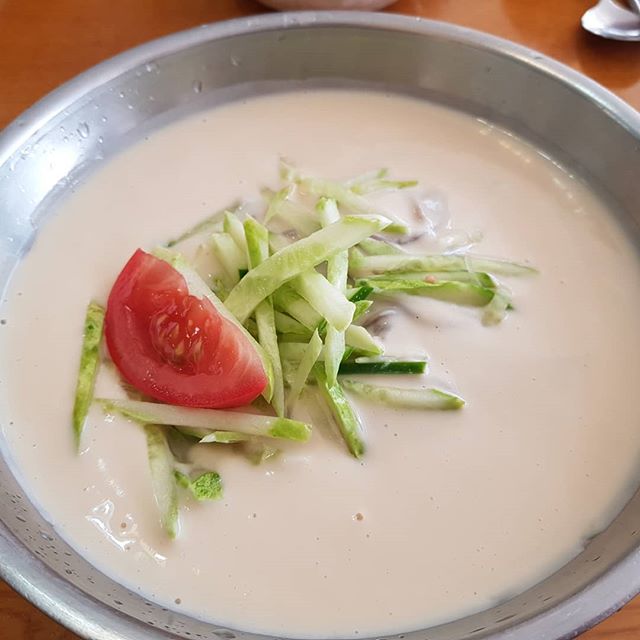 걸죽파 vs 맑은파 시원한 콩국수 열