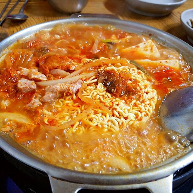 영혼을 위한 김치찌개 넌 너무 감동적