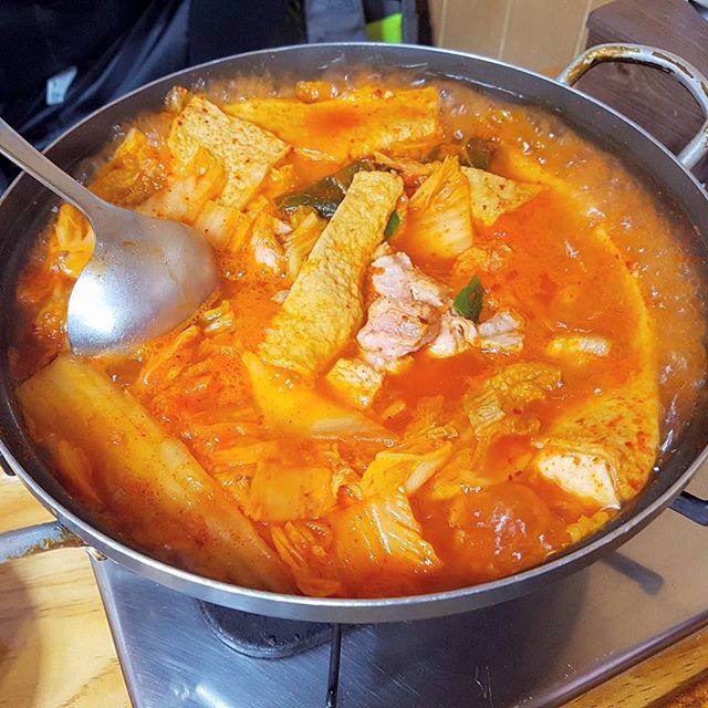 영혼을 위한 김치찌개 넌 너무 감동적