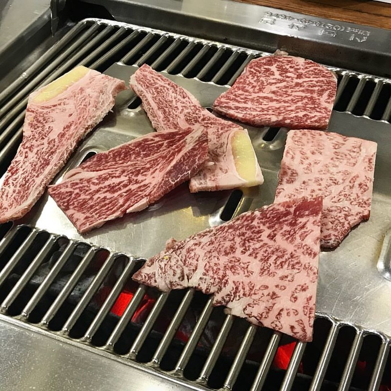 최상의 한우 맛, 냉동 등심 맛집