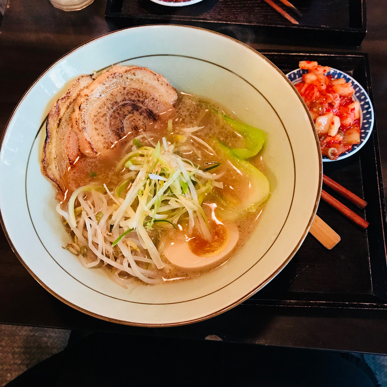 짜장면은 식상해! 배달되는 면요리 맛