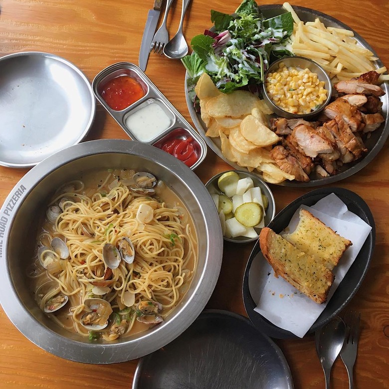 짜장면은 식상해! 배달되는 면요리 맛