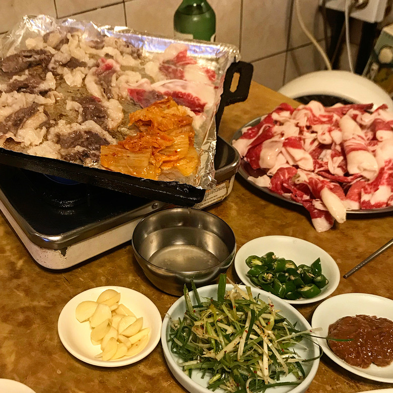 고소하고 쫄깃한 소주 친구 차돌박이 