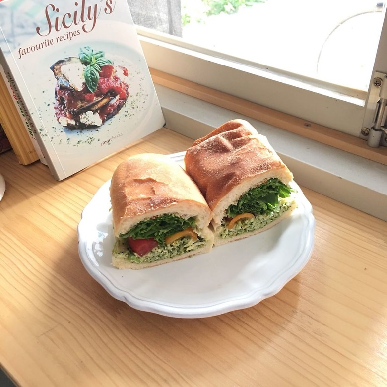 여유로운 주말을 완성 샌드위치 맛집 