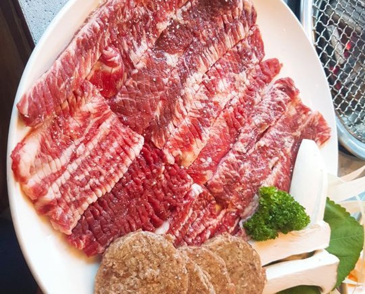 입에서 살살녹는 전국 갈비 맛집