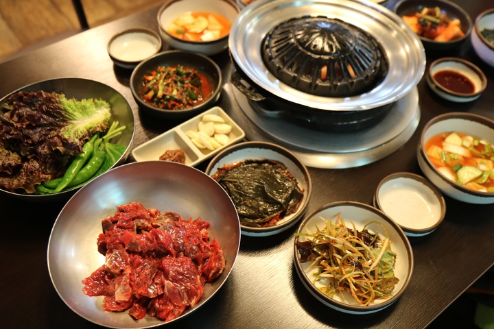 그동안 지나쳤던 명동 맛집