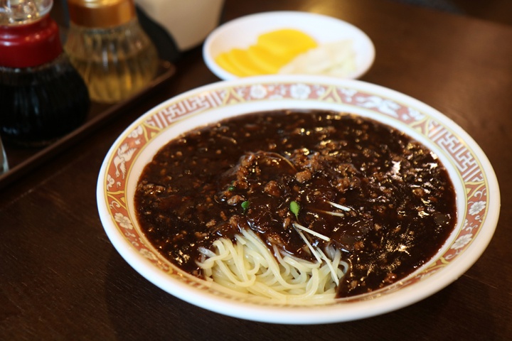 그동안 지나쳤던 명동 맛집