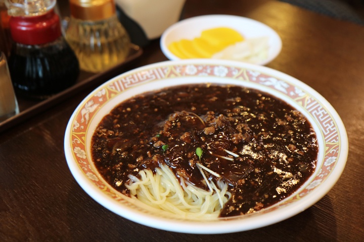 그동안 지나쳤던 명동 맛집