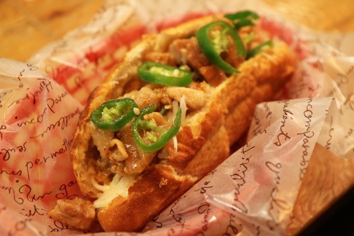 밤에 더 반짝이는 해방촌 맛집