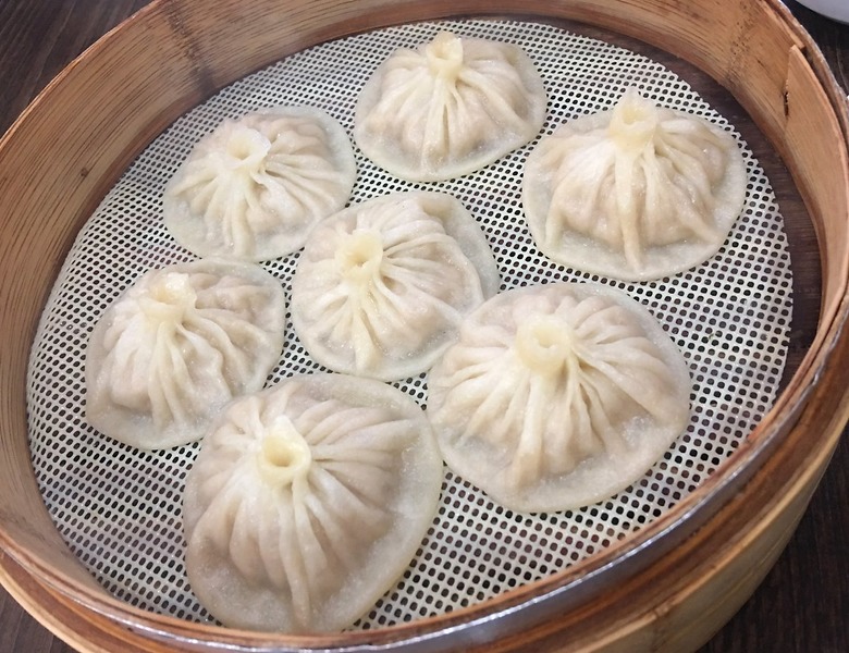 활기가 넘치는  건대입구 맛집 BES
