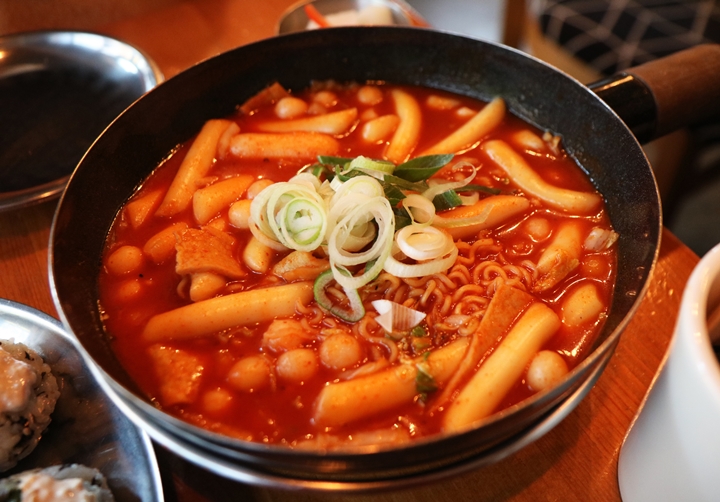 가죽 동네의 화려한 변신 성수동 맛집