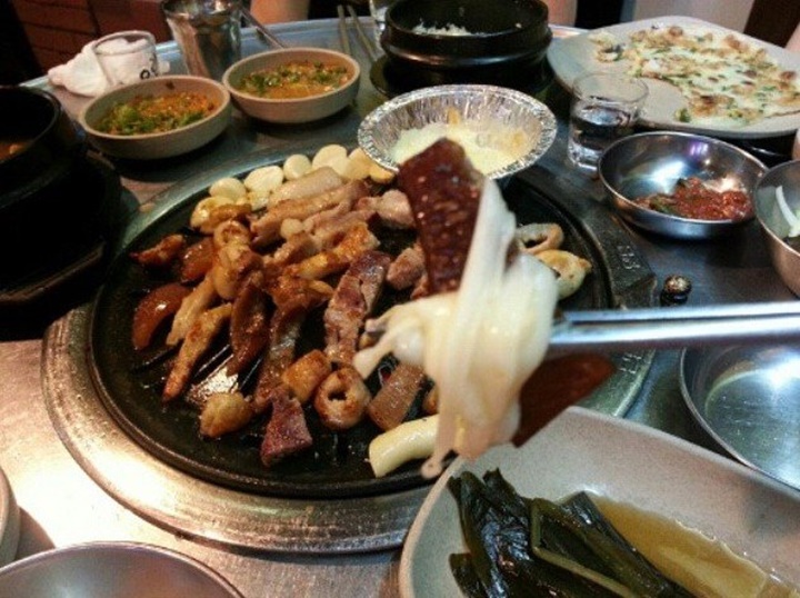 술이 술술~ 어깨춤은 얼쑤 소주 안주