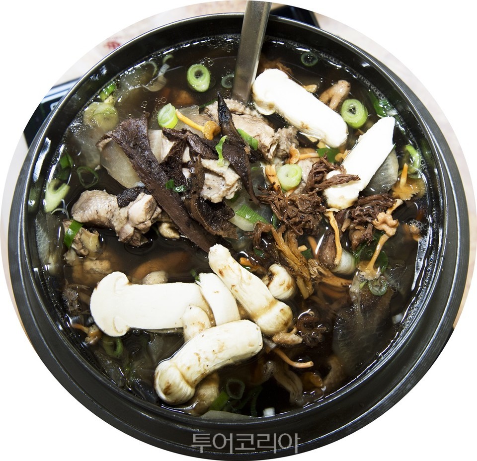 닭능이백숙(닭곰탕)