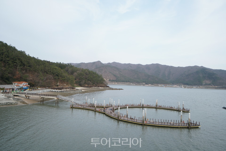 가우도 Y자 모형의 복합 낚시 공원