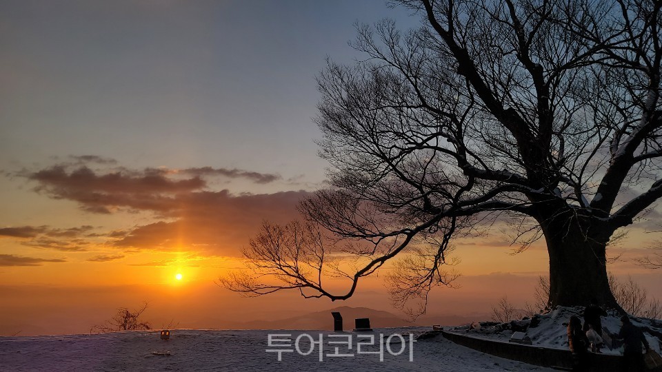 성흥산 일출