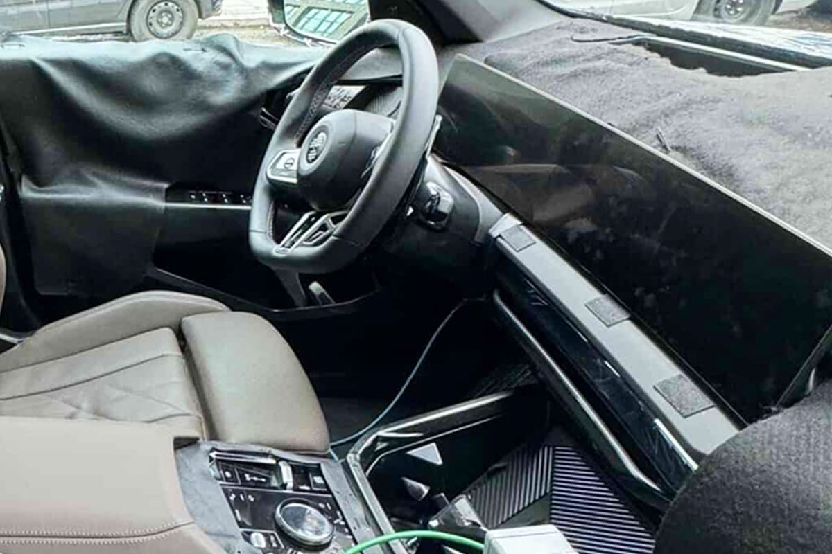 BMW 신형 X3 프로토타입 실내