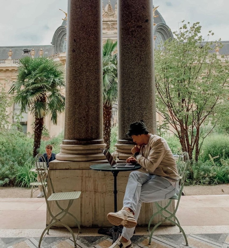 © this_is_hans