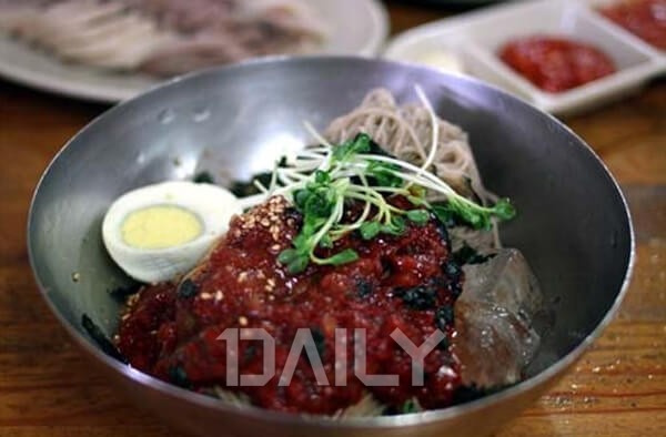 한 그릇이면 더위 끝! 전국 막국수