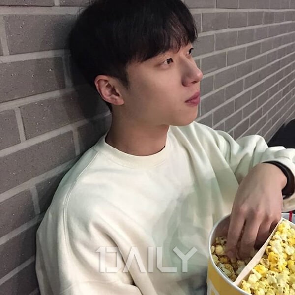 연예인급 인기 자랑하는 '훈남 매니저