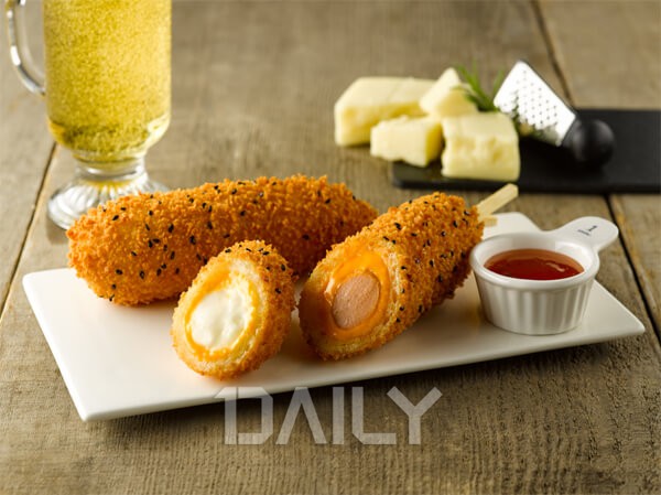 일본에서 떡볶이 먹으려고 줄 선다고?
