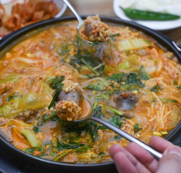 미식가만 안다는 '진주' 맛집 추천
