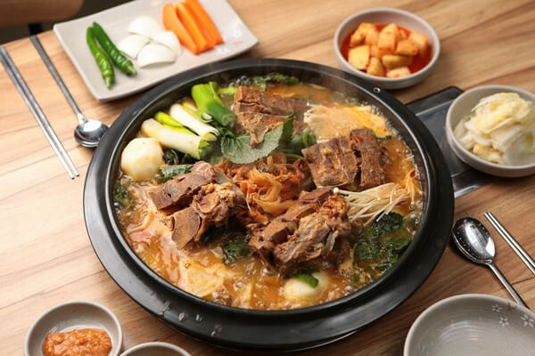 안 먹으면 서운해, 밥 볶아 먹어야