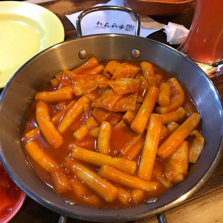 맛과 가격 다 잡은 홍대 맛집 베스트