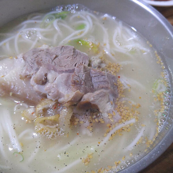 현지인들이 추천하는 제주 동문시장 안