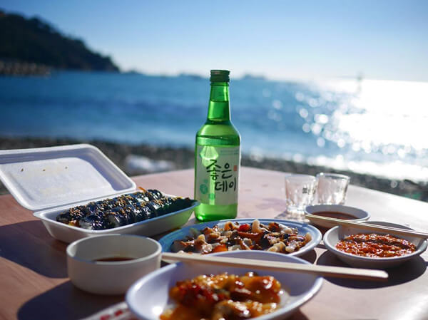 일품요리로도 손색없는 전국 이색 김밥